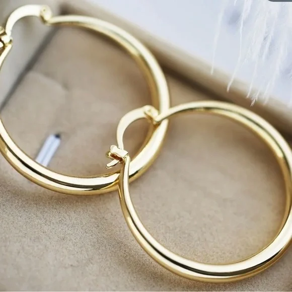 18k Gold plated Classic 33mm sized trending hoops! Must have. NWT & box - Picture 5 of 10